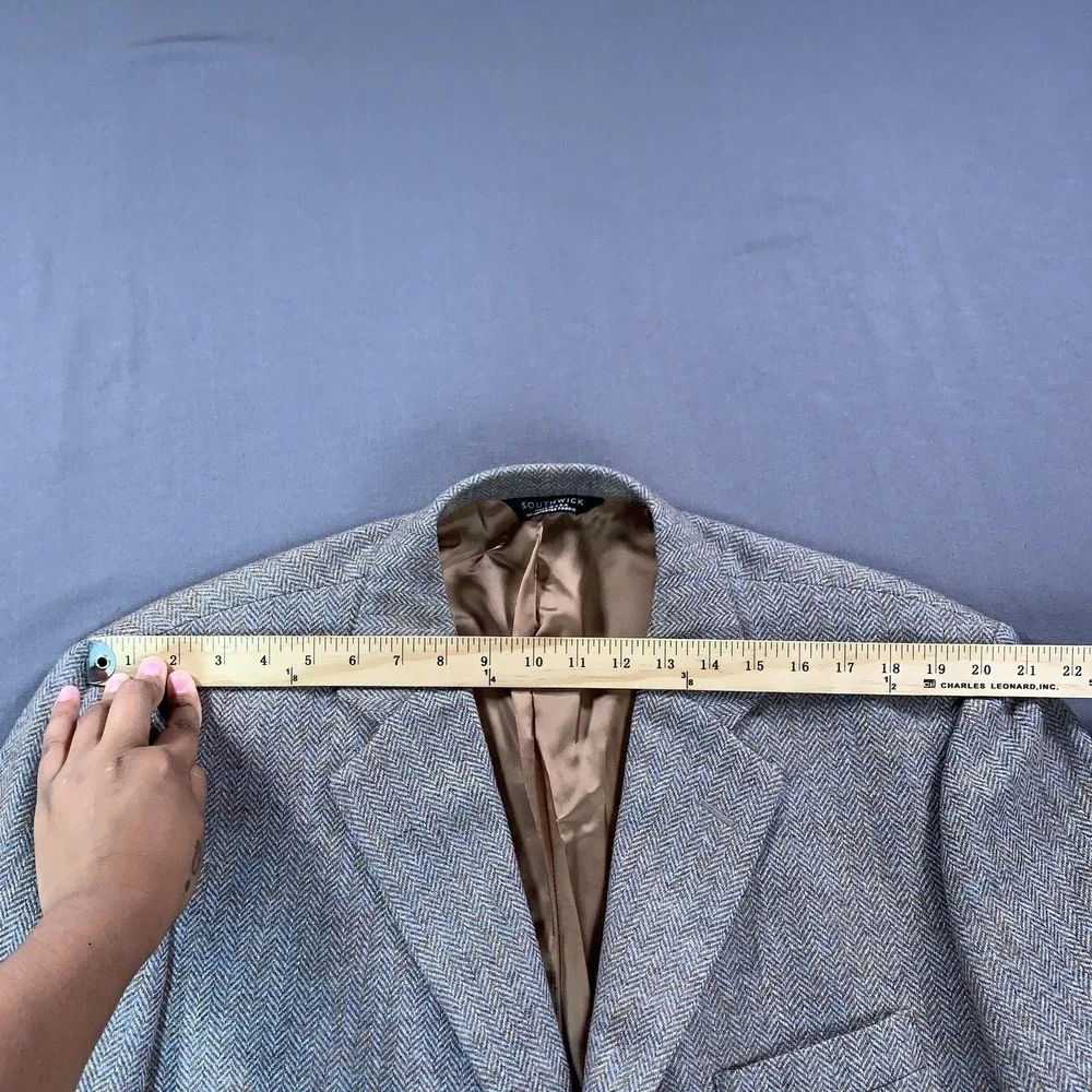 Southwick Blazer Mens 50R Beige Herringbone Wool Tweed Sport Coat‎ Made In USA